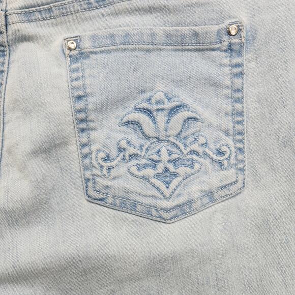 JM Collection Jeans Womens 12 Blue Light Wash Mid Rise Crop Capri Stretch Denim - Picture 5 of 13